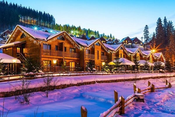 Зимовий відпочинок у Буковелі: як обрати готель і спланувати бюджет перед Новим роком